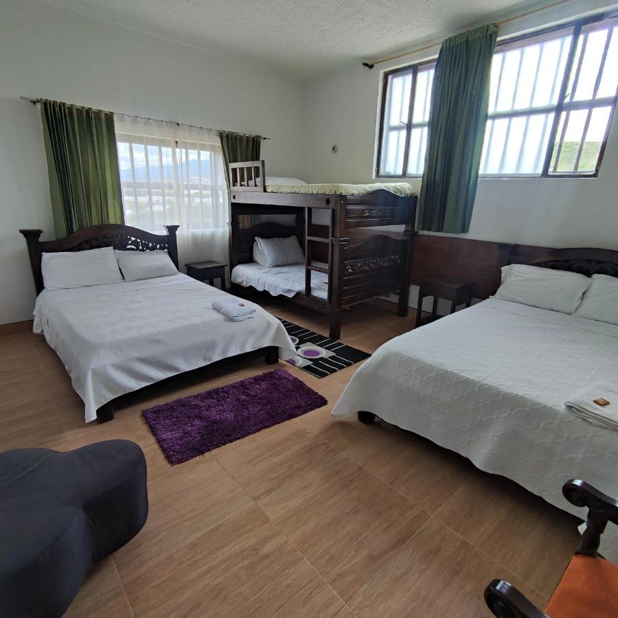 Artemisa Hotel Санта-София Экстерьер фото
