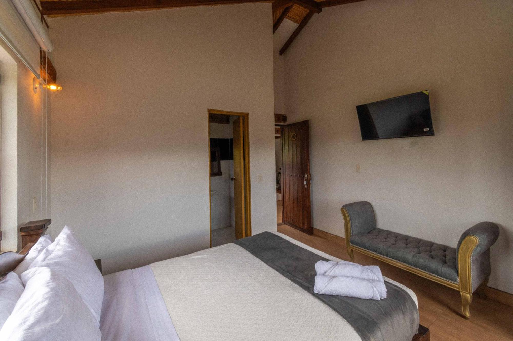 Artemisa Hotel Санта-София Номер фото