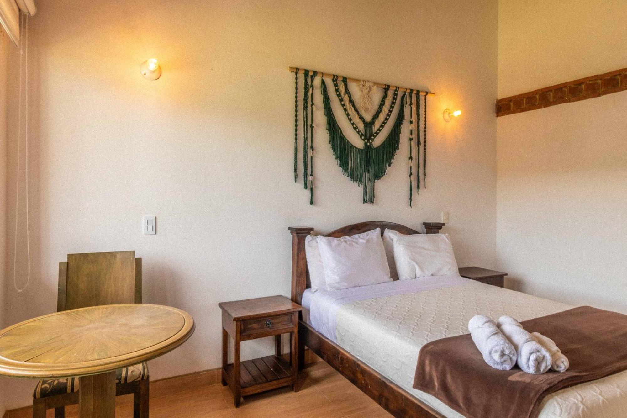 Artemisa Hotel Санта-София Номер фото