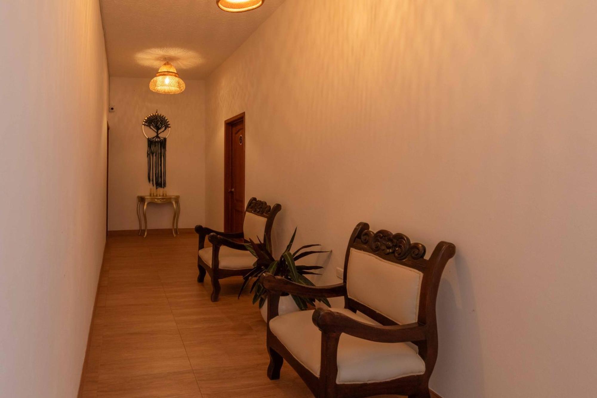 Artemisa Hotel Санта-София Экстерьер фото