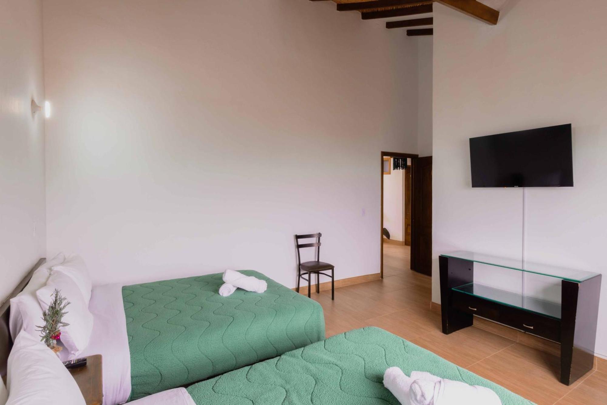 Artemisa Hotel Санта-София Номер фото